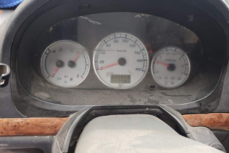 Used King Long Golden Way 2018 2.0L Van Series V20 Odometer Close Up