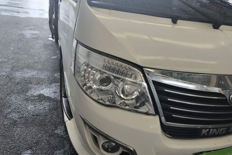 Used King Long Golden Way 2018 2.0L Van Series 4G20 Right Front Headlight