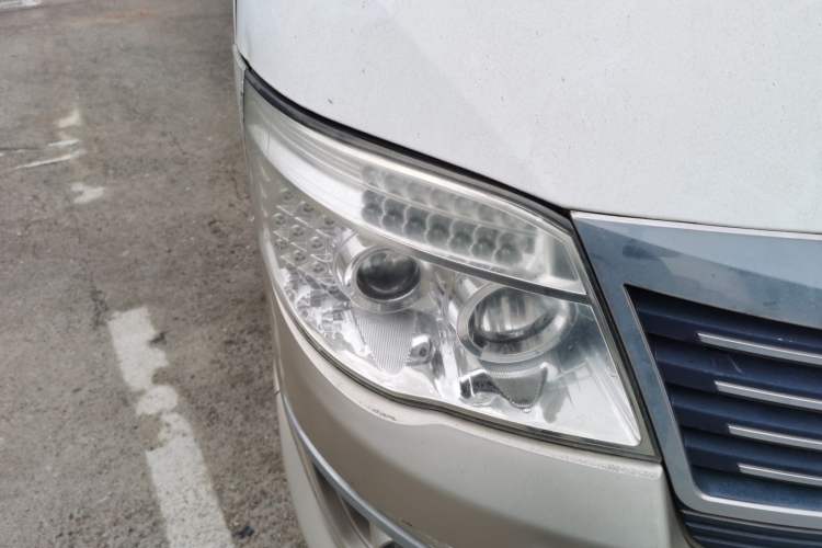 Used King Long Golden Way 2018 2.0L Business Series 4G20 Right Front Headlight