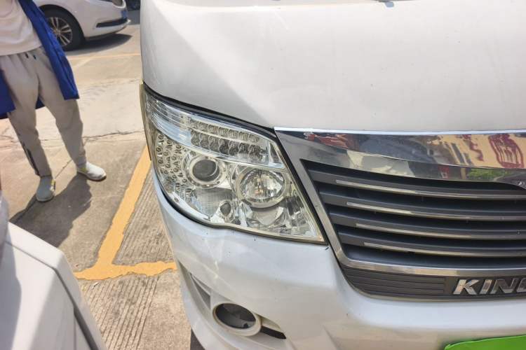 Used King Long Golden Way 2018 2.0L Van Series 4G20 Right Front Headlight