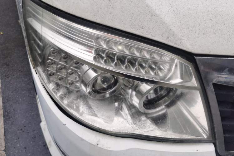 Used King Long Golden Way 2018 2.0L Business Series 4G20 Right Front Headlight