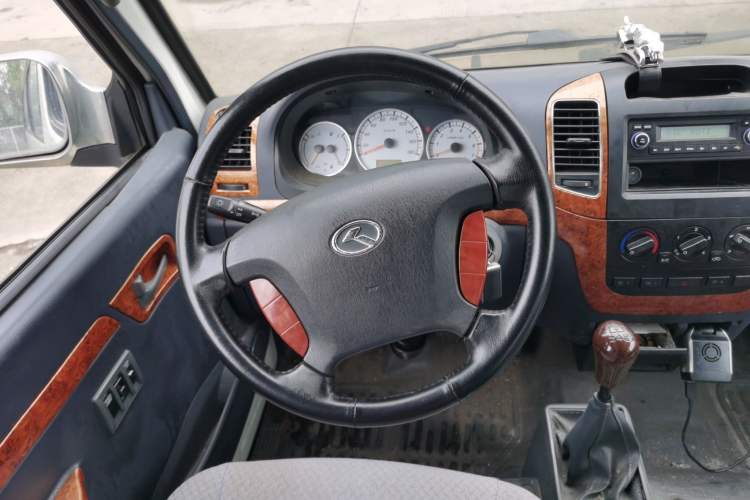 Used King Long Golden Way 2018 2.0L Business Series 4G20 Steering Wheel