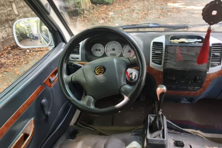 Used King Long Golden Way 2018 2.0L Business Series 4G20 Steering Wheel