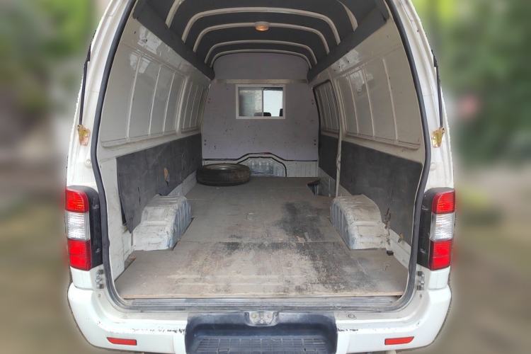 Used King Long Golden Way 2018 2.0L Van Series 4G20 Trunk