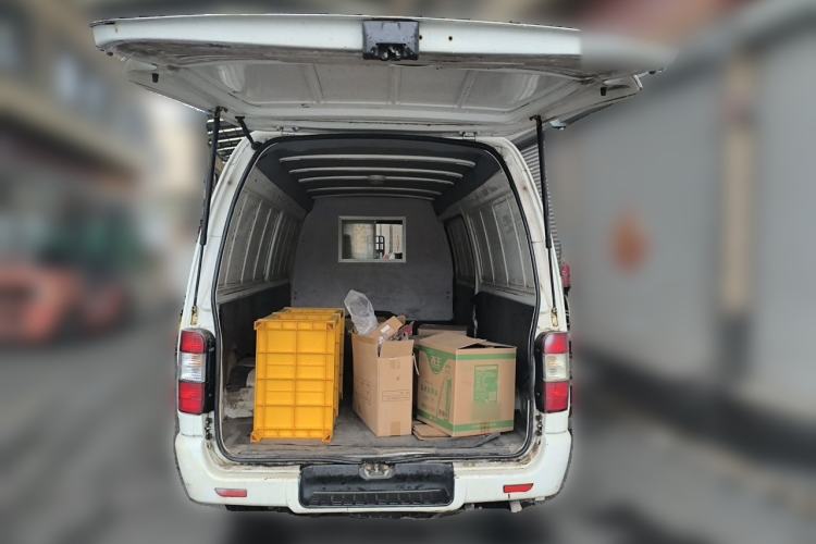 Used King Long Golden Way 2018 2.0L Van Series 4G20 Trunk