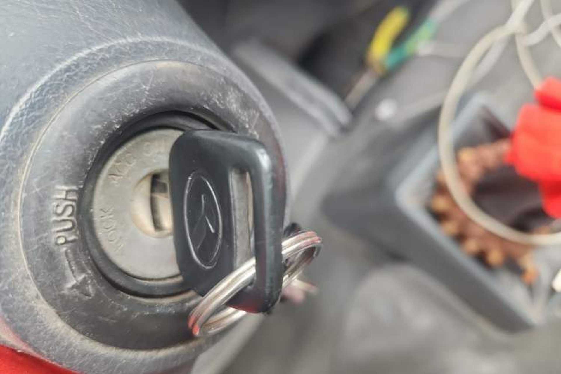 Used King Long Golden Way 2018 2.0L Van Series 4G20 Vehicle Key