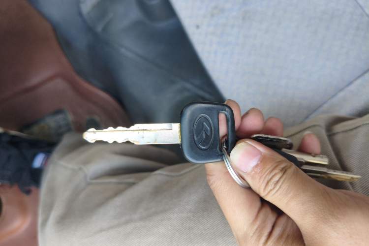 Used King Long Golden Way 2018 2.0L Van Series 4G20 Vehicle Key