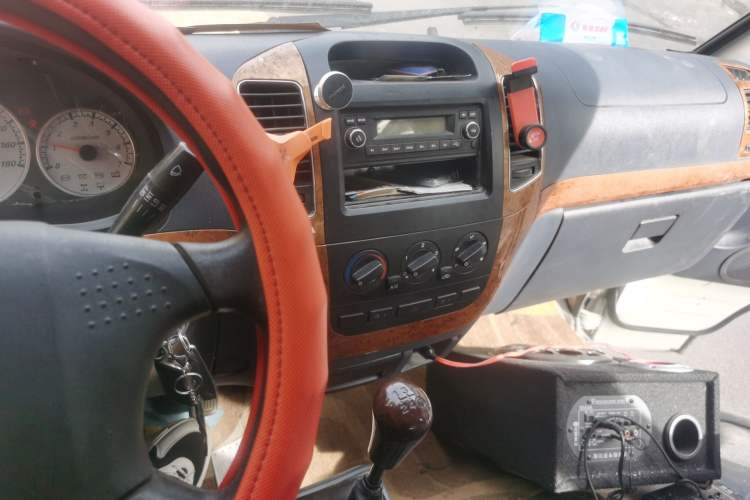 Used King Long Golden Way 2019 2.0L Van Series V20 Audio And AC Panel