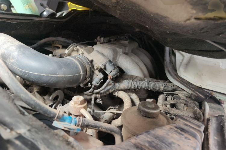 Used King Long Golden Way 2019 2.0L Van Series V20 Engine Bay
