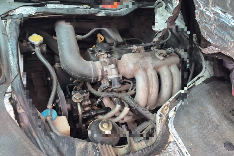 Used King Long Golden Way 2019 2.0L Van Series V20 Engine Bay