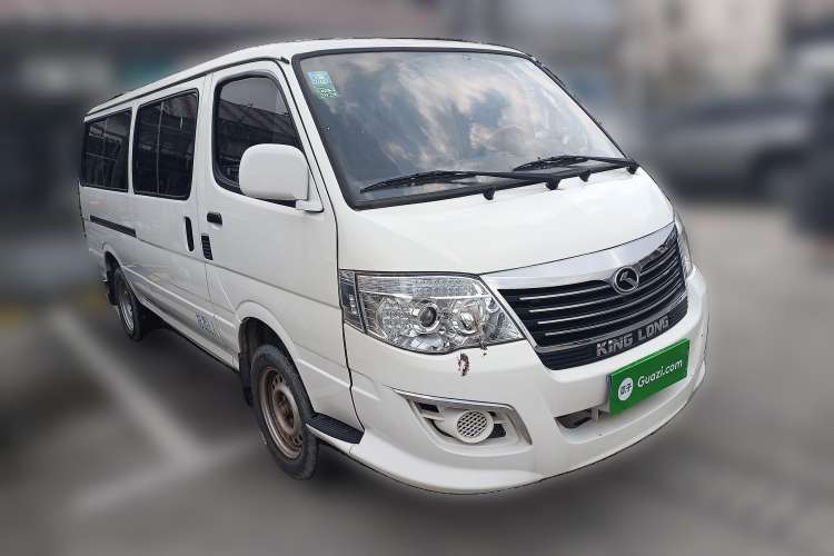 Used King Long Golden Way 2019 2.0L Business Series V20 Front Right 45 Deg