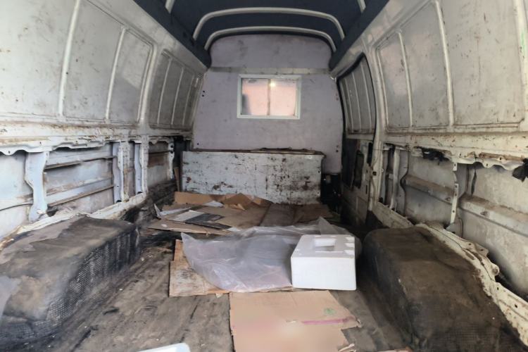 Used King Long Golden Way 2019 2.0L Van Series V20 Left Rear Seat