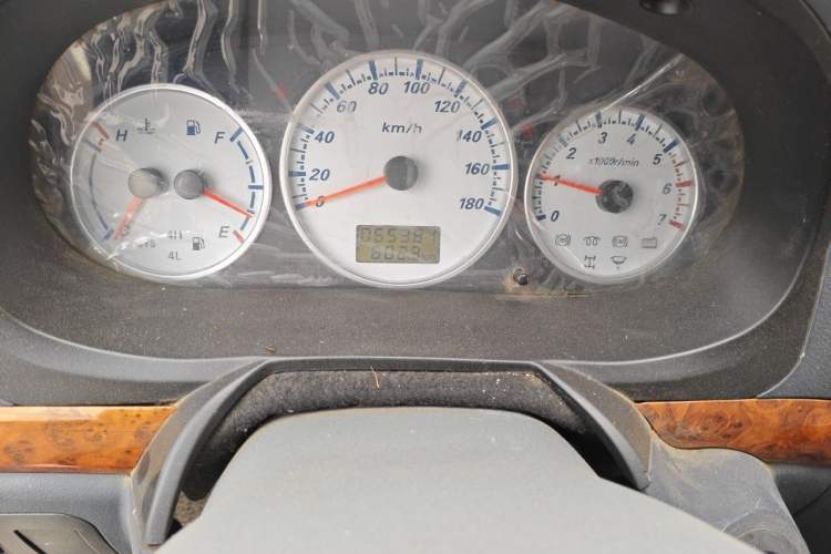 Used King Long Golden Way 2019 2.0L Van Series V20 Odometer Close Up