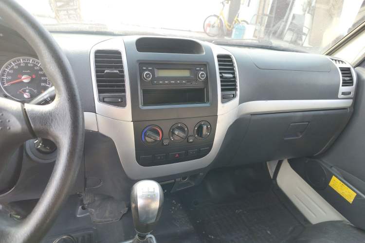 Used King Long Golden Way 2021 1.8L Joyway Van High Roof LJ4A18Q6 Audio And AC Panel