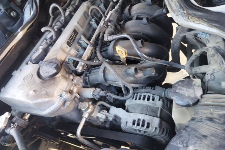 Used King Long Golden Way 2021 1.8L Joyway Van High Roof LJ4A18Q6 Engine Bay