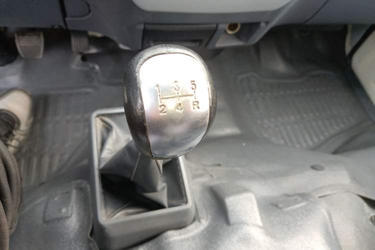 Used King Long Golden Way 2021 2.2L Jiemu Van High Roof V22H Gear Lever