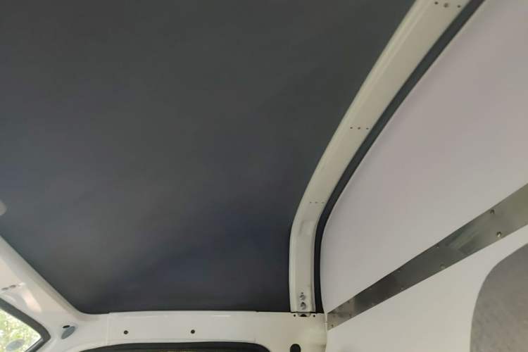 Used King Long Golden Way 2021 2.2L Jiemu Van High Roof V22H Headliner