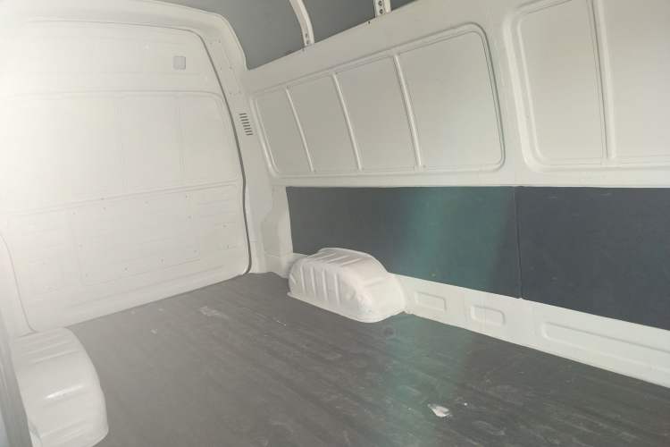 Used King Long Golden Way 2021 1.8L Joyway Van High Roof LJ4A18Q6 Interior 4