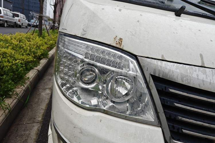 Used King Long Golden Way 2021 2.2L Jiemu Van Flat Roof V22H Right Front Headlight
