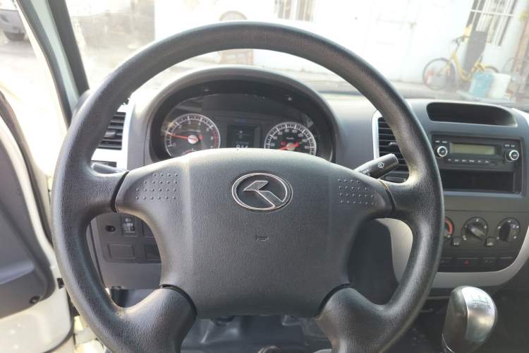 Used King Long Golden Way 2021 1.8L Joyway Van High Roof LJ4A18Q6 Steering Wheel