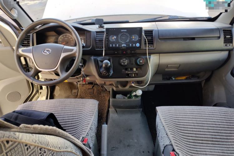 Used King Long Kairui Haoke 2021 2.0L Changyun Standard 6-Seater Flat Roof 1TZS Center Console