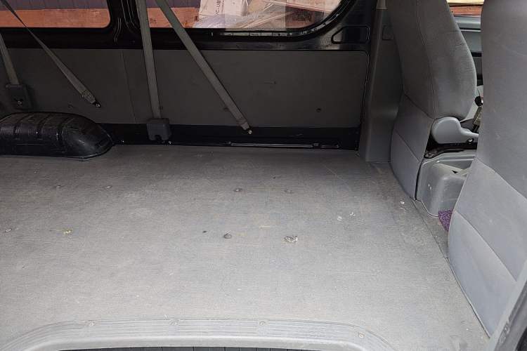 Used King Long Kairui Haoke 2018 2.2L M1 Standard Version V22 Left Rear Seat