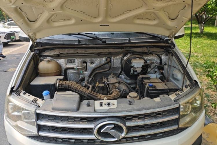 Used King Long Kairui Haoke 2018 2.2L M1 Standard Version V22 Engine Bay