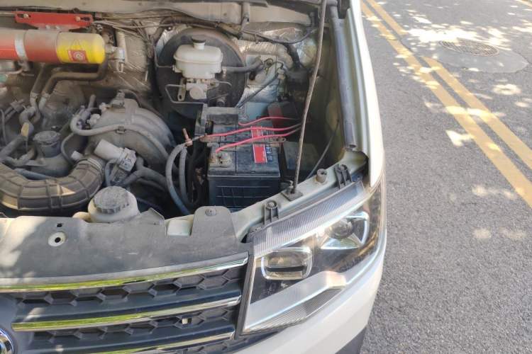 Used King Long Kairui Haoke  Engine Bay Left