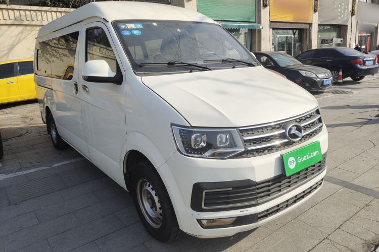 Used King Long Kairui Haoke 2018 2.2L M1 Standard Version V22 Front Right 45 Deg