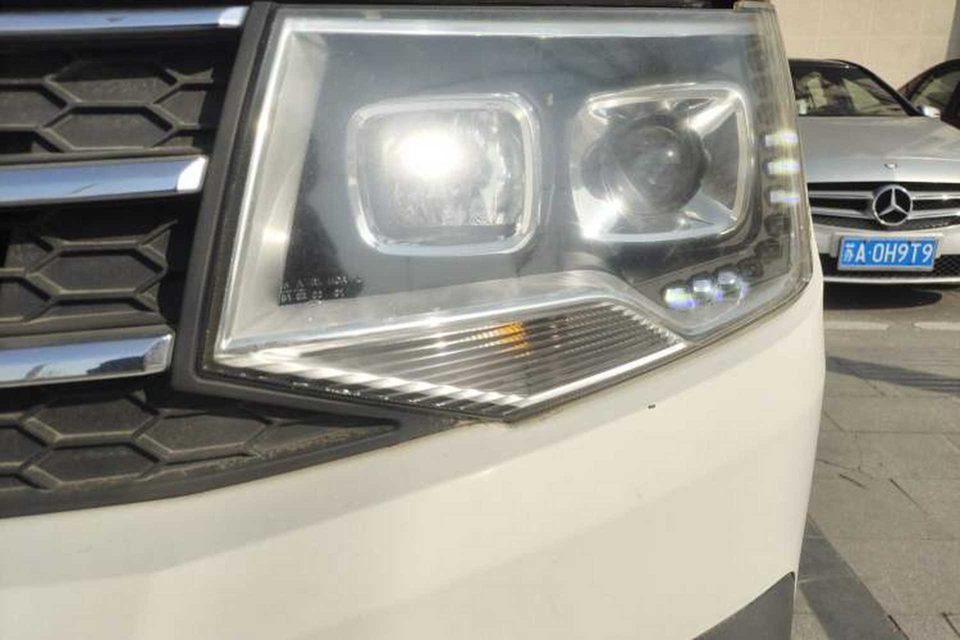 Used King Long Kairui Haoke 2018 2.2L M1 Standard Version V22 Left Front Headlight