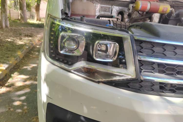 Used King Long Kairui Haoke  Right Front Headlight