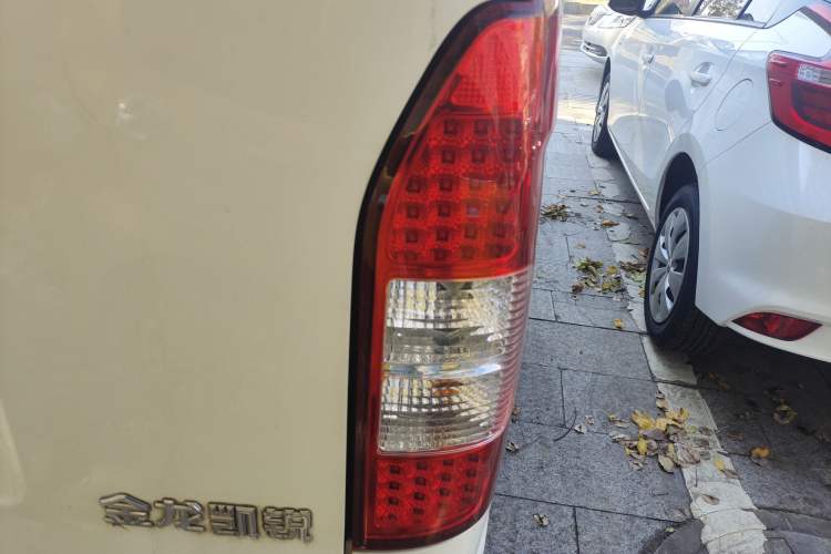Used King Long Kairui Haoke 2018 2.2L M1 Standard Version V22 Right Rear Taillight