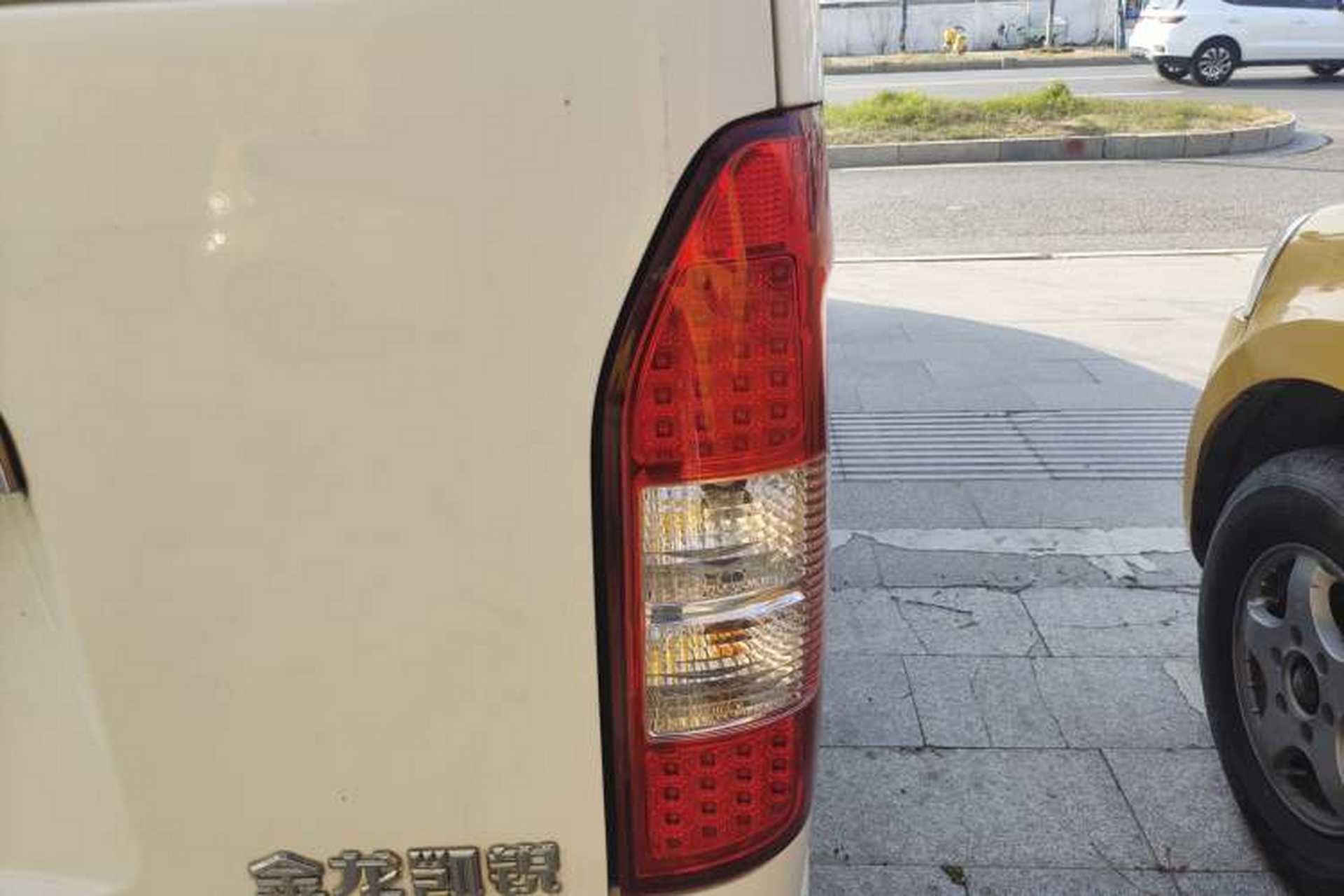 Used King Long Kairui Haoke 2018 2.2L M1 Standard Version V22 Right Rear Taillight