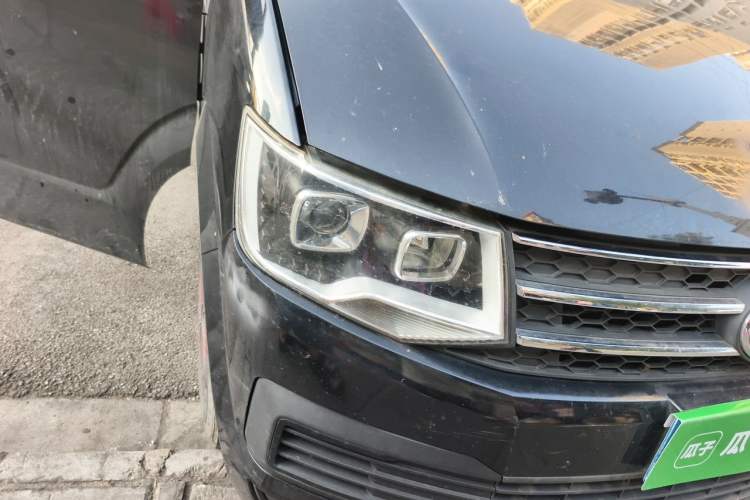 Used King Long Kairui Haoke 2020 2.2L M1 Executive High-Roof V22 Right Front Headlight