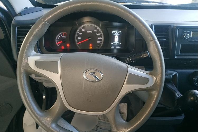 Used King Long Kairui Haoke 2021 2.0L Tiguan Comfort 9-Seater High-Roof 1TZS Steering Wheel