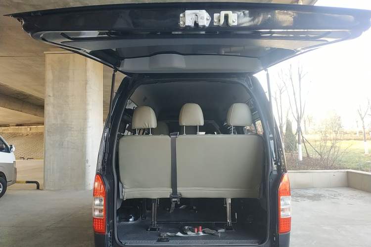 Used King Long Kairui Haoke 2021 2.0L Tiguan Comfort 9-Seater High-Roof 1TZS Trunk