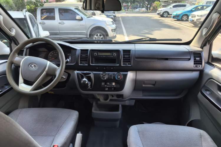 Used King Long Kairui Haoke 2021 2.0L Changyun Standard 6-Seater Flat Roof 1TZS Center Console