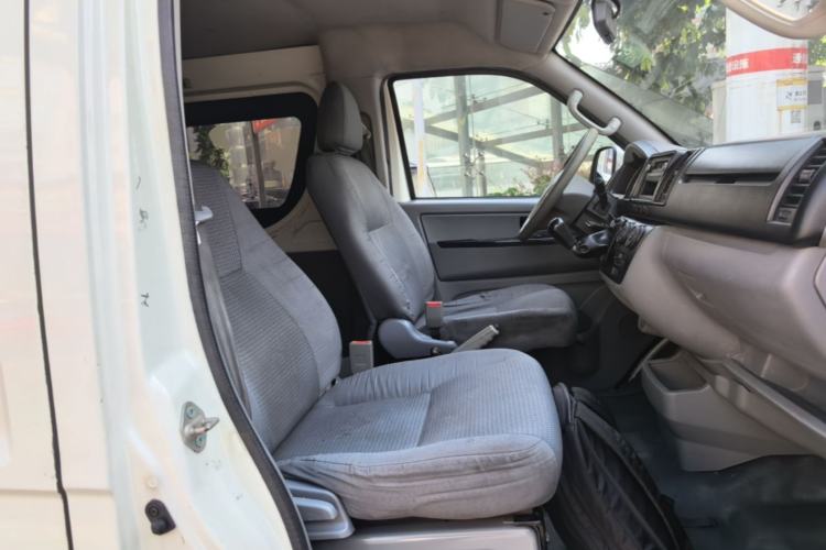 Used King Long Kairui Haoke 2021 2.0L Changyun Standard 6-Seater Flat Roof 1TZS Right Front Seat