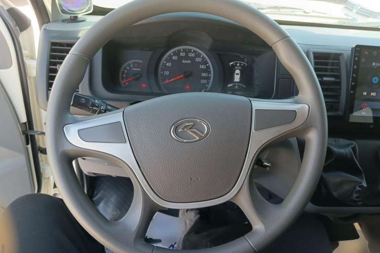 Used King Long Kairui Haoke 2021 2.0L Changyun Standard 6-Seater High-Roof 1TZS Steering Wheel