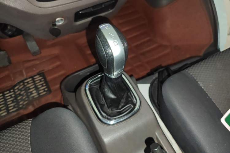 Used King Long Longyao 6 2022 Innovative Hang 38.64 kWh Van Series Gear Lever