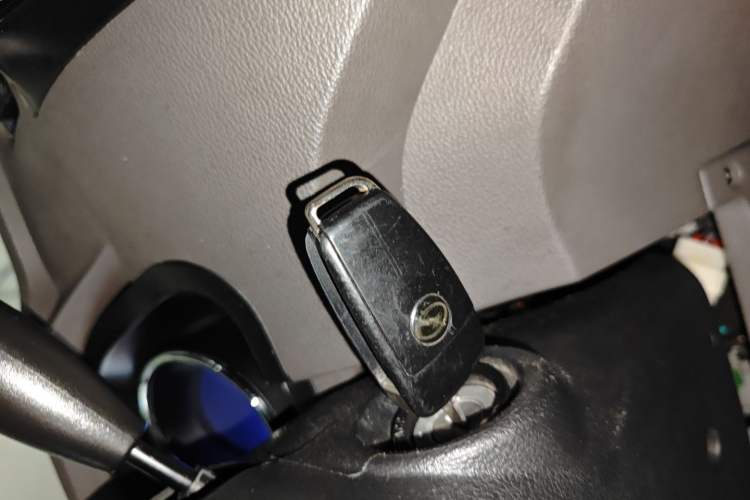 Used King Long Longyao 6 2022 Innovative Hang 38.64 kWh Van Series Vehicle Key