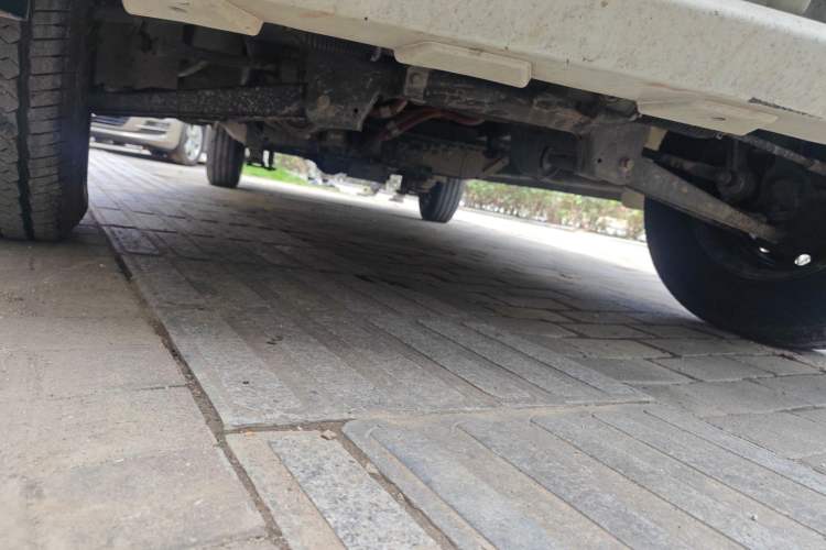 Used King Long Longyao 6 2022 Innovative Hang 38.64 kWh Van Series Chassis Front