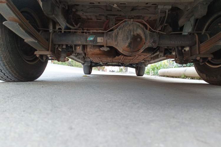 Used King Long Longyao 6 2022 Innovative Hang 38.64 kWh Van Series Chassis Rear