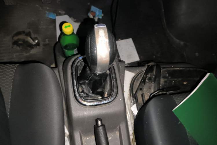 Used King Long Longyao 6 2022 Innovative Hang 38.64 kWh Van Series Gear Lever