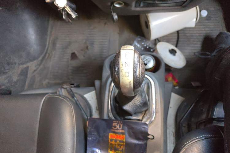 Used King Long Longyao 6 2022 Van Series CATL 41.86 kWh Gear Lever
