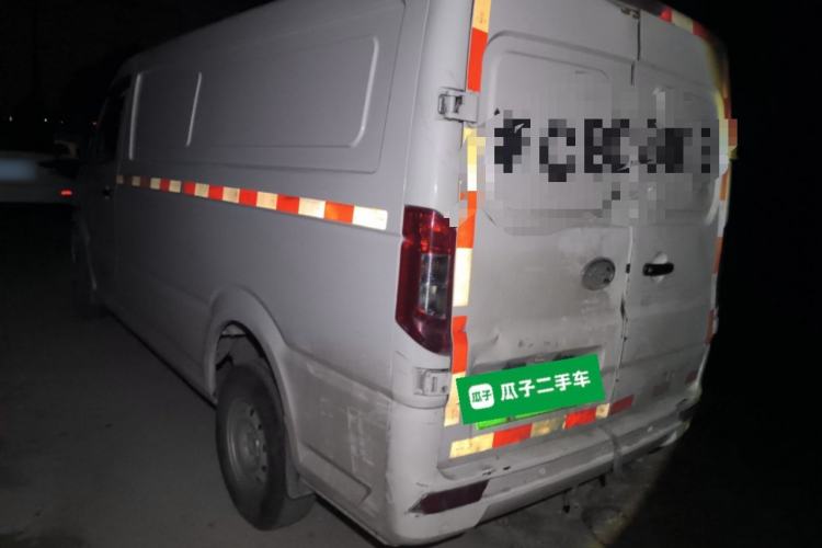 Used King Long Longyao 6 2022 Innovative Hang 38.64 kWh Van Series Rear Left 45 Deg