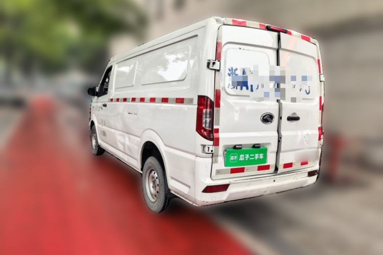 Used King Long Longyao 6 2022 Van Series with CATL 38.64 kWh Power Battery Rear Left 45 Deg
