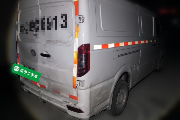 Used King Long Longyao 6 2022 Innovative Hang 38.64 kWh Van Series Rear Right 45 Deg