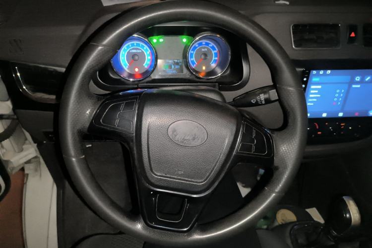 Used King Long Longyao 6 2022 Innovative Hang 38.64 kWh Van Series Steering Wheel