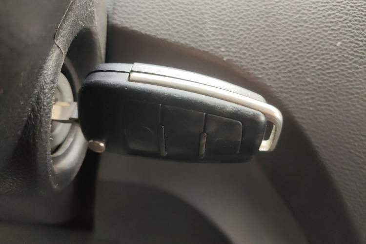 Used King Long Longyao 6 2022 Innovative Hang 38.64 kWh Van Series Vehicle Key